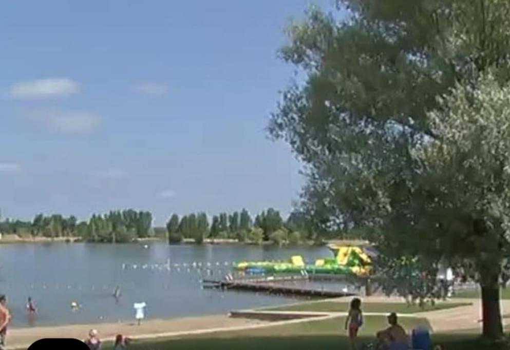 Studio Sur La Plage Des Dagueys Libourne Eksteriør billede