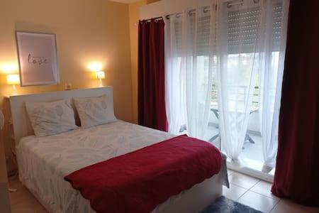Studio Sur La Plage Des Dagueys Libourne Eksteriør billede